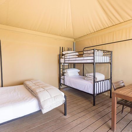 Kilcoy Nrma Lake Somerset Holiday Park חדר תמונה