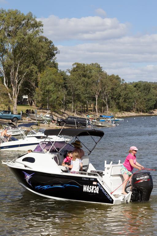 Kilcoy Nrma Lake Somerset Holiday Park מראה חיצוני תמונה